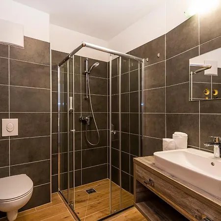 Hotel Alpendorf Ski- & Sonnenresort By Alpentravel