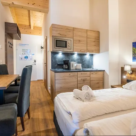 Alpendorf Ski- & Sonnenresort By Alpentravel