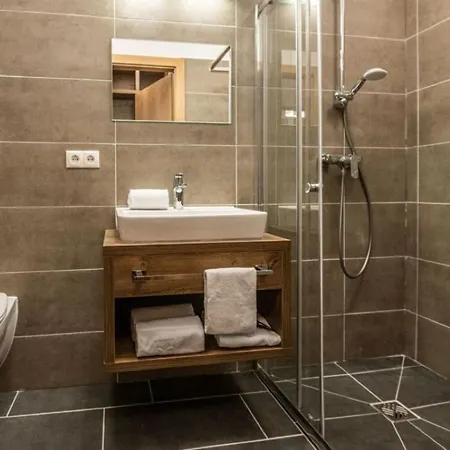 Alpendorf Ski- & Sonnenresort By Alpentravel * St. Johann im Pongau