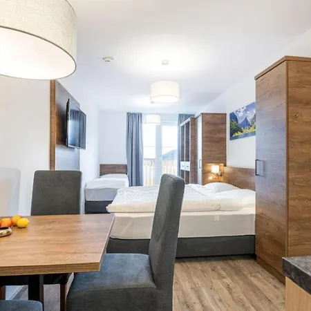 Hotel Alpendorf Ski- & Sonnenresort By Alpentravel *